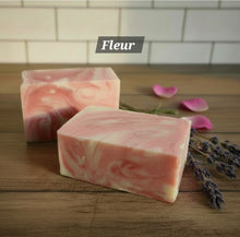 Load image into Gallery viewer, Natural & Nourishing Soap Bars